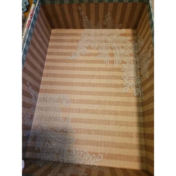 Elegant Storage Box Victorian Lace Fabric Scrapbook Theme 12.5 X 9 X 3.5” - Picture 9 of 11
